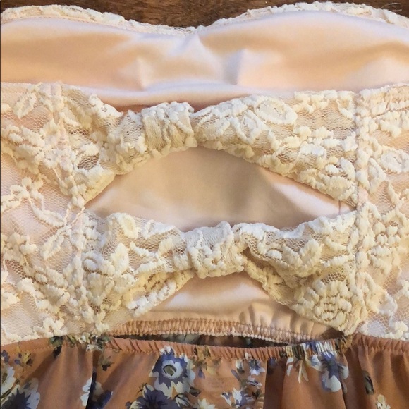 Daytrip BNWT women’s medium strapless top - Picture 5 of 8